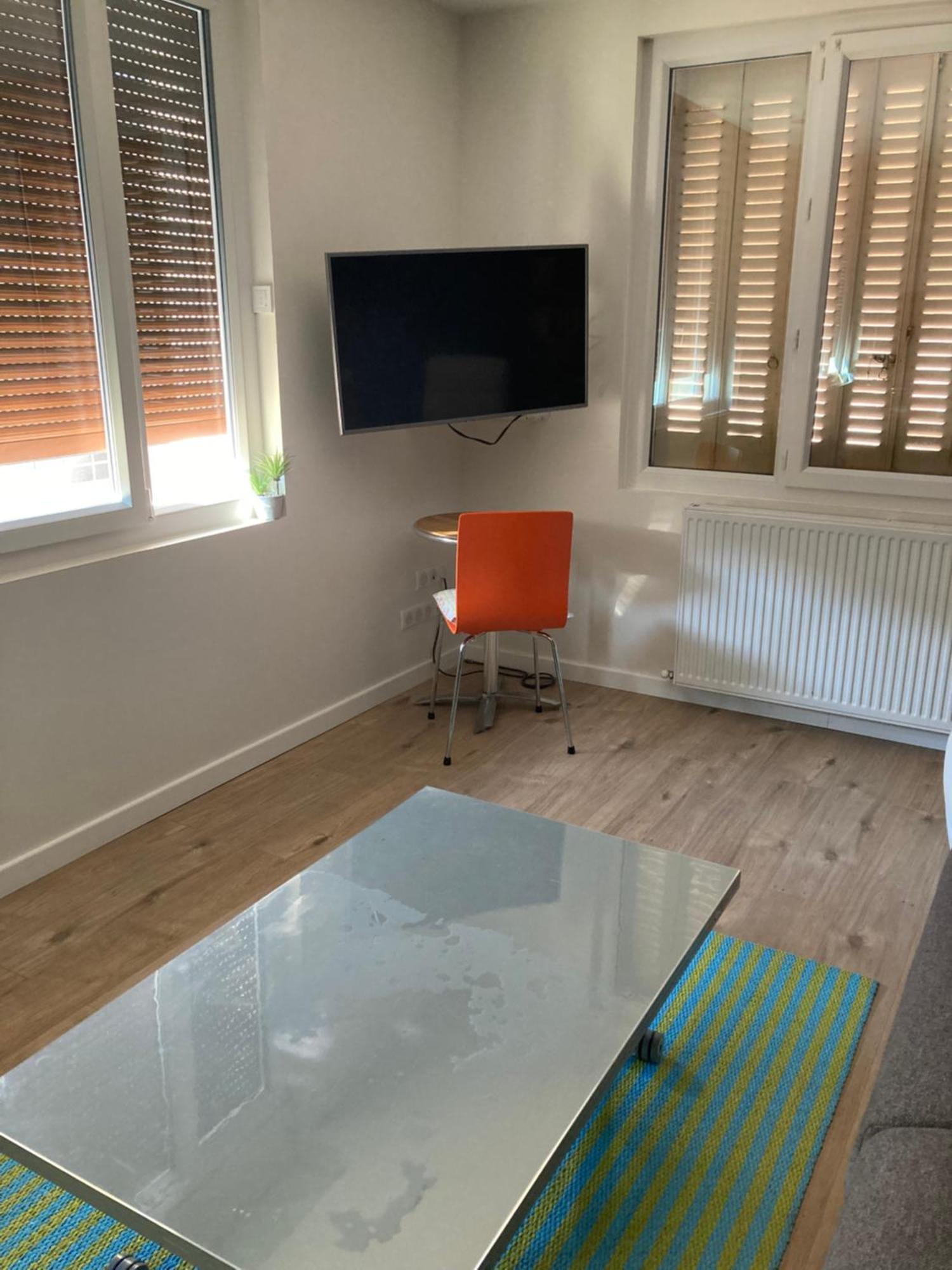 55 M²/ Chez Lorette/ 250M Lake/ Private Parking Annecy Ngoại thất bức ảnh